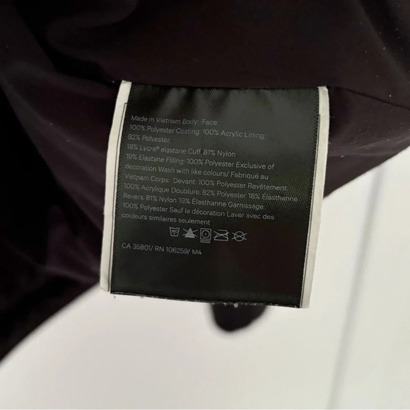 Lululemon Dynamic Movement Hoodie in Black Size 8 Quilted Fall Autumn Loungewear - Picture 11 of 11